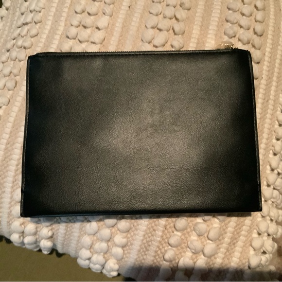 Dolce & Gabbana Black Cosmetic Bag - Picture 5 of 13